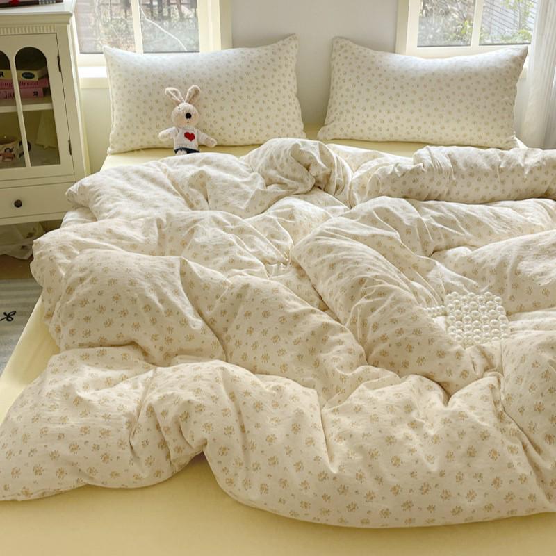 G5Z25 Jacquard Four-Piece Nude-Sleep Bedding Set with Cloud-Feel Double-Layer Gauze  for Girls, Includes Duvet Cover and Fitted Sheet