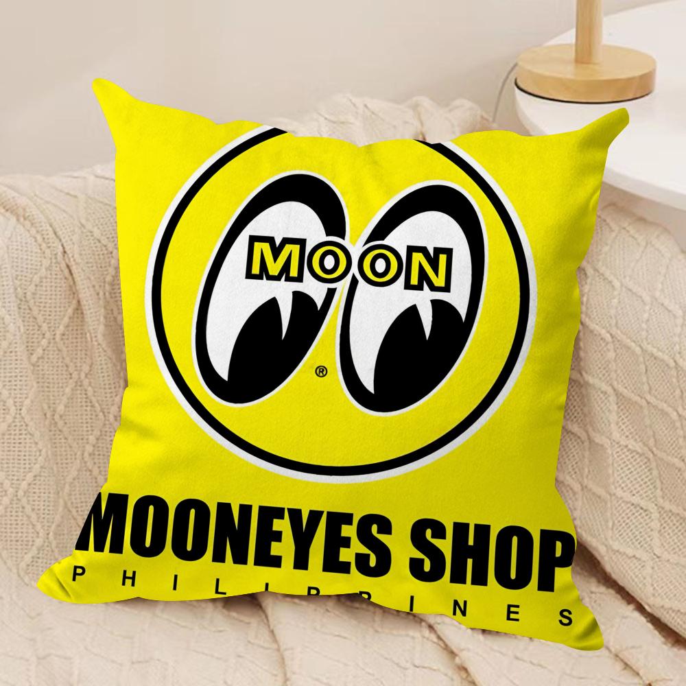 Fashion MMooneyes Cushion Cover Soft Plush Fabric DoubleSided Printed Sofa Cushion Cover for All Seasons Home Decor Gift
