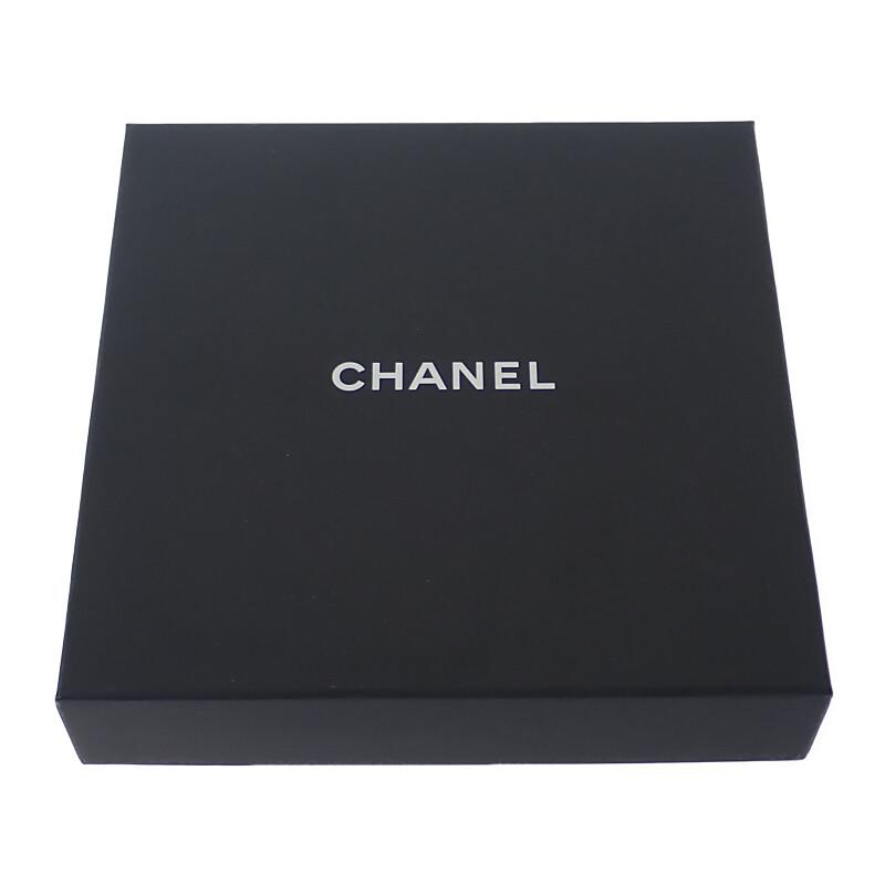 Chanel AB1368 Брошь золото металл Женщины