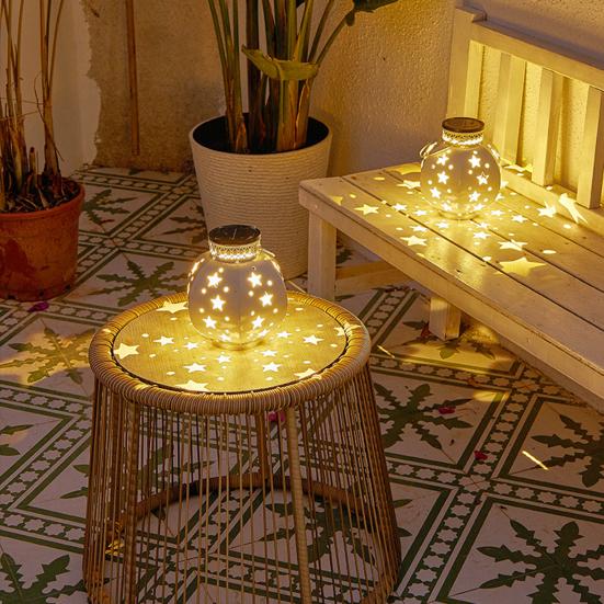 Уличный Звездный Солнечный Фонарь Водонепроницаемый Садовый Светильник со Звездным Полым Дизайном Теплое Светодиодное Свечение Солнечная Лампа для Двора Патио Веранды Газона Дорожки Украшение