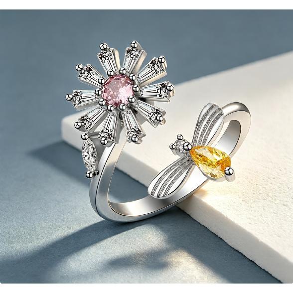 European and American style small daisy rotatable bee ring for women, adjustable to relieve anxiety and stress