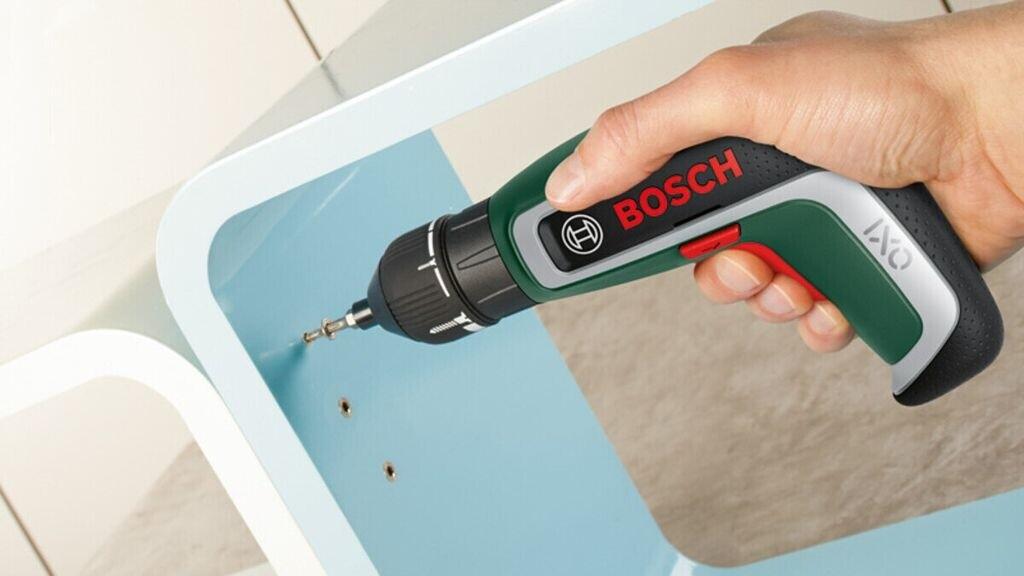 Мини-шуруповёрт Bosch IXO 706039E0001