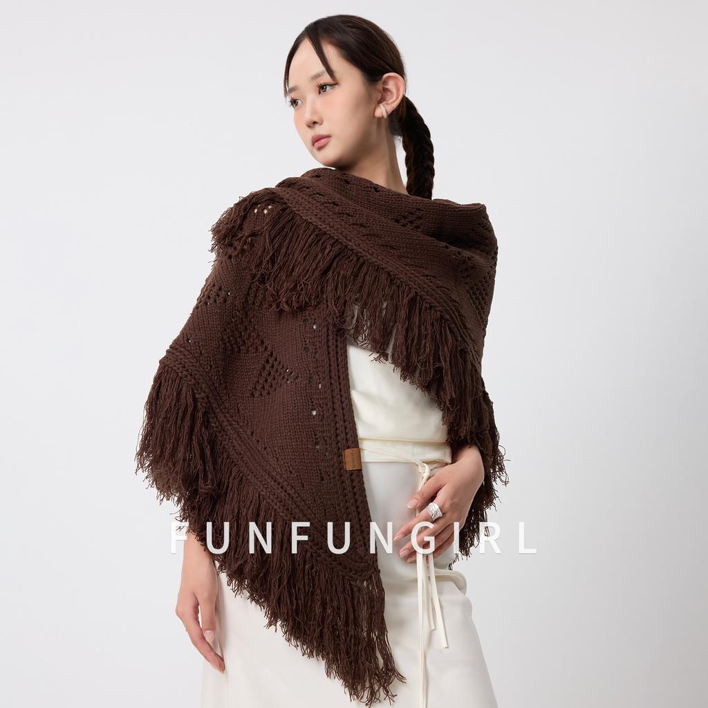 Hand-crocheted triangular fringed shawl retro style hollow design versatile fashion warm street women
