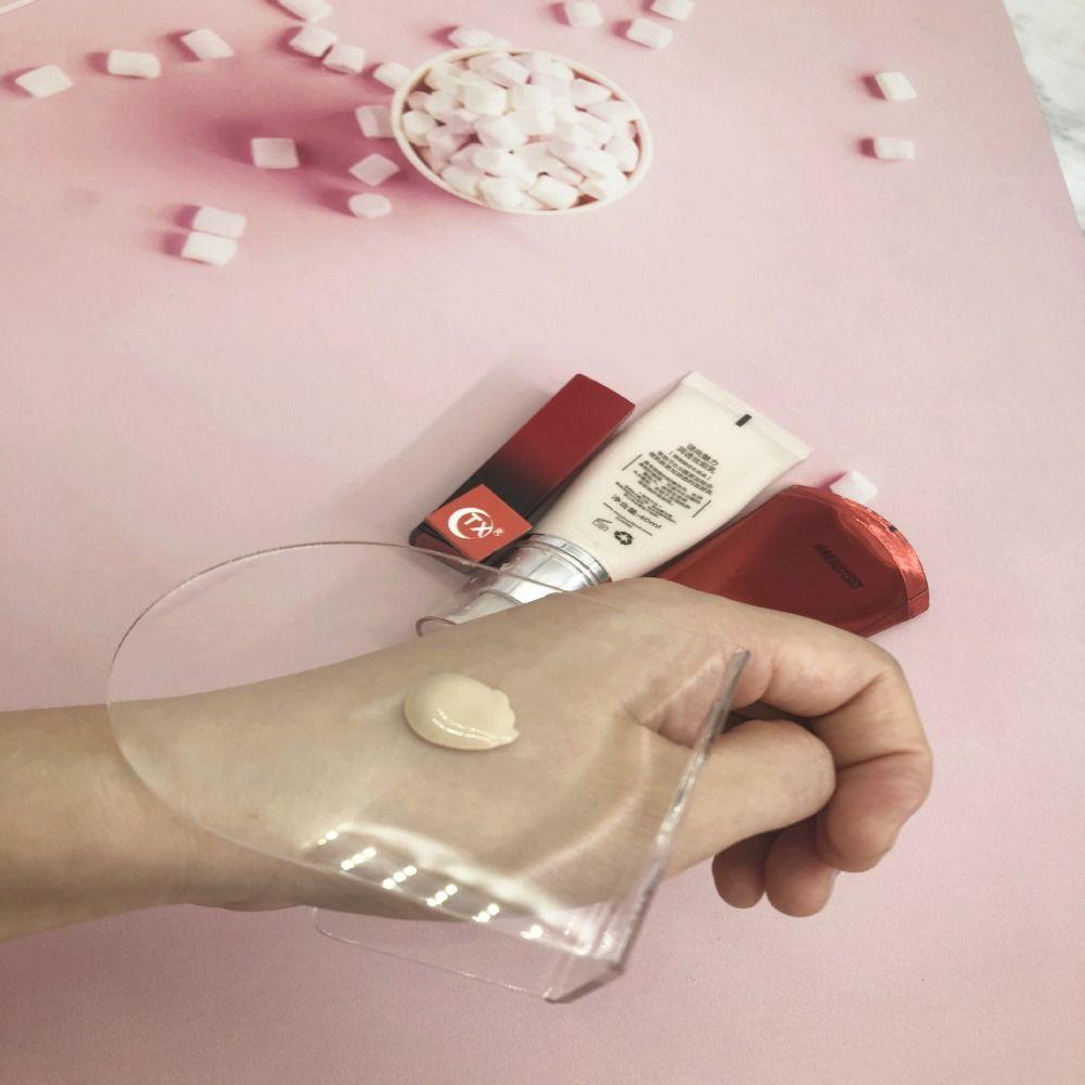 Multi-purpose Acrylic Transparent Palette Reusable Portable Paint Palette Handheld Heart-shaped Foundation Mixing Palette Men