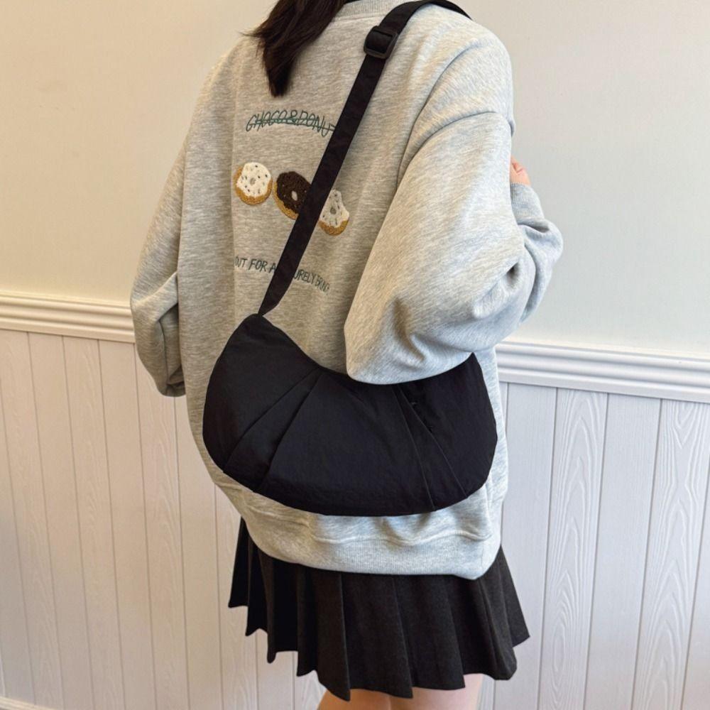 Korean Style Zipper Dumpling Bag Lightweight Sports Messenger bag Nylon Shoulder Bag Male/Female