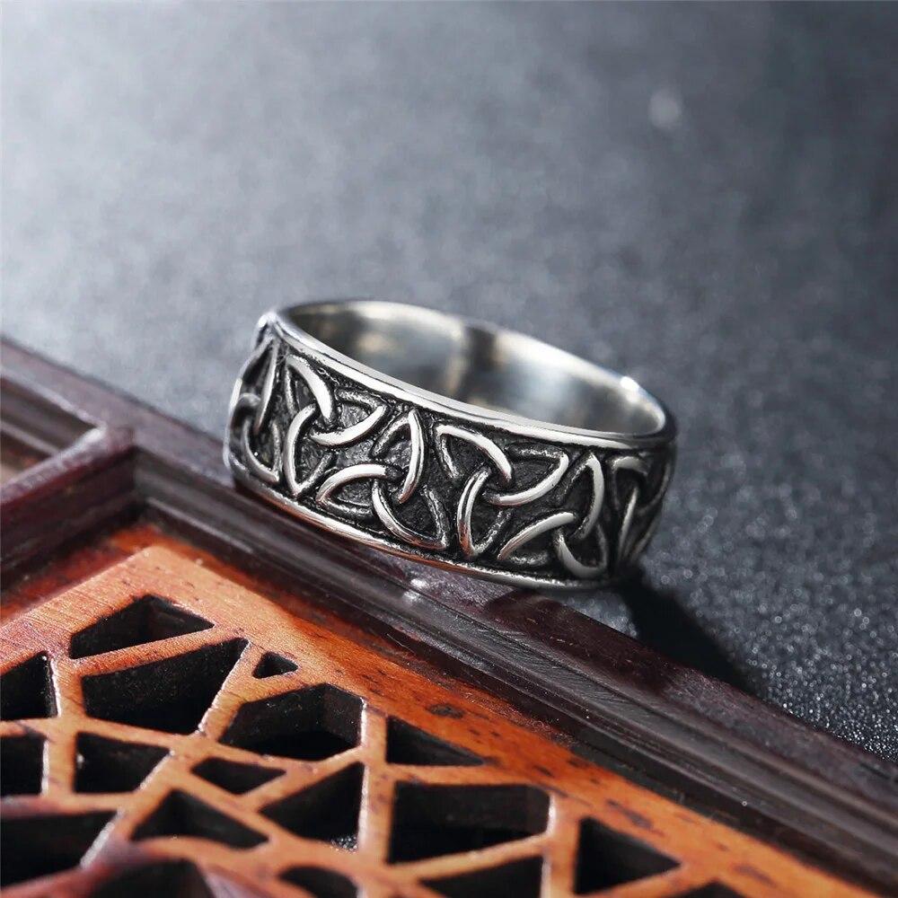 Nordic Stainless Steel Viking Ring Men Amulet Retro Odin Celtics Knot Trinity Rings For Men Fashion Jewelry Gift Wholesale
