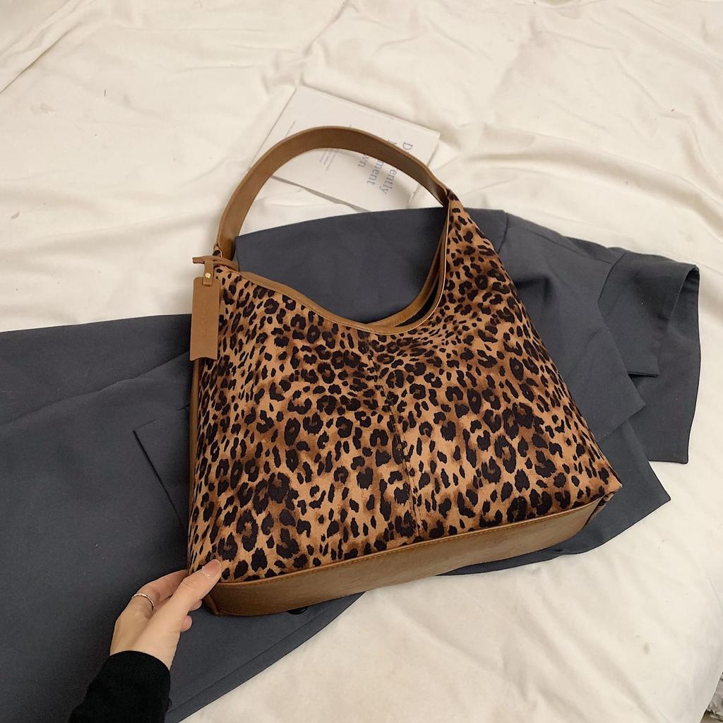 2024 осень новый ретро пригородный леопардовый принт сумка подмышкой повседневная мода личность темперамент одно плечо сумка женская