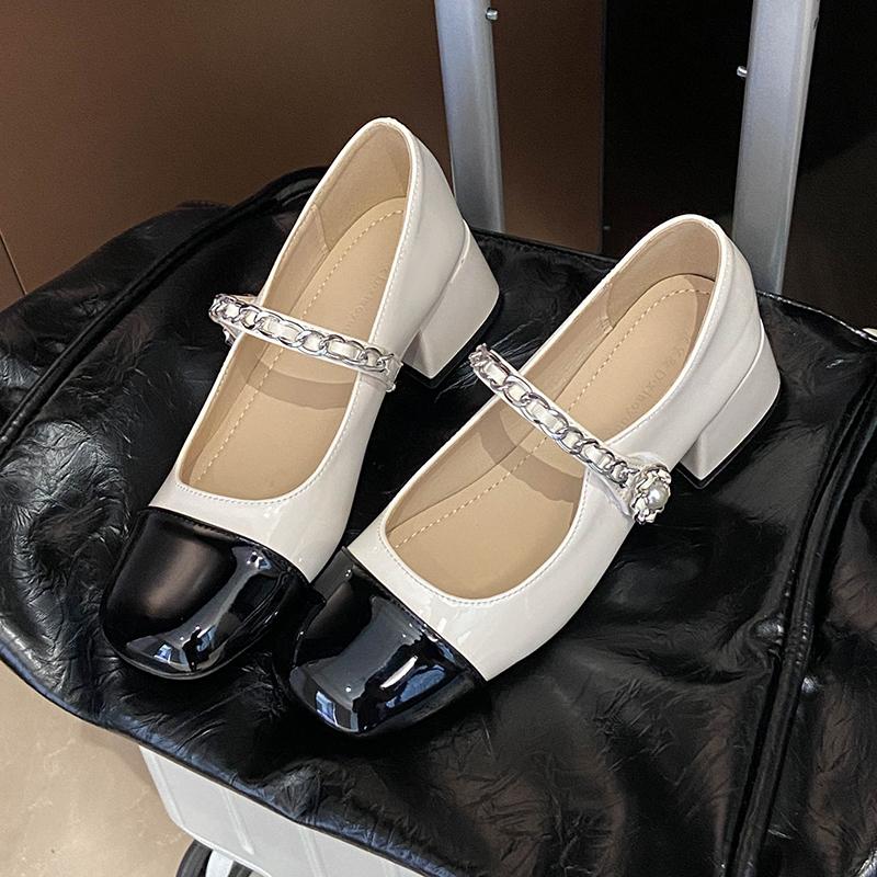 Мягкие кожаные туфли Мэри Джейн 2025 весна-лето новые женские туфли на kitten heel с мягкой подошвой универсальные на блочном каблуке маленькие кожаные туфли