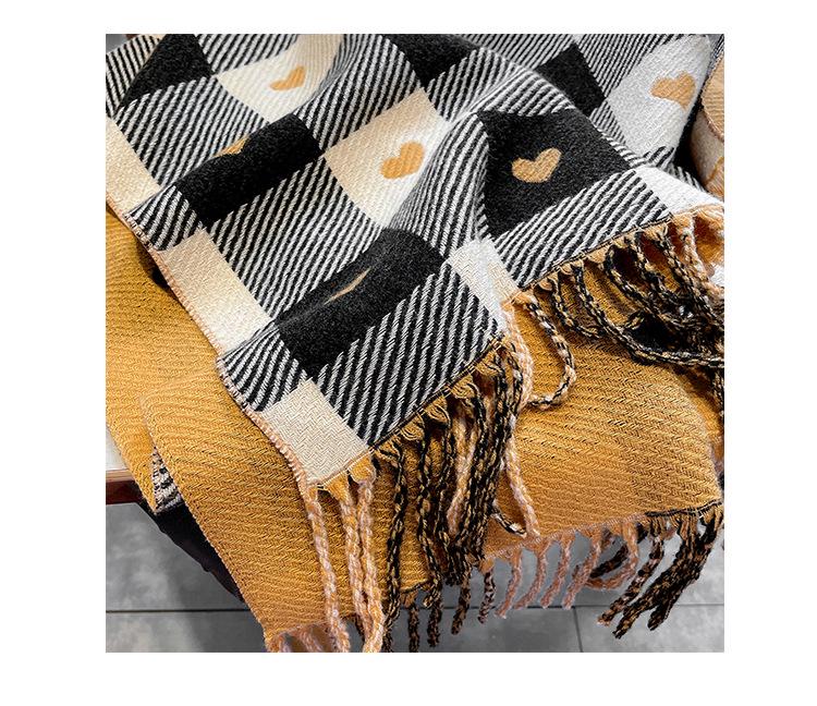 Женский клетчатый шарф из искусственного кашемира с украшением в виде сердца - толстый, с кисточками для тепла