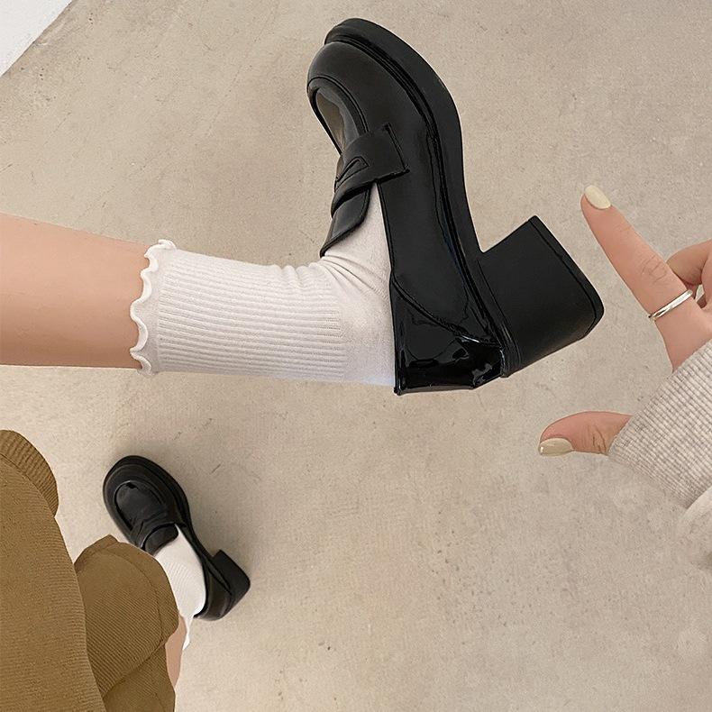 Туфли женские кожаные на толстом высоком каблуке в ретро-британском стиле 2025 года, универсальные черные мокасины на платформе с круглым носком