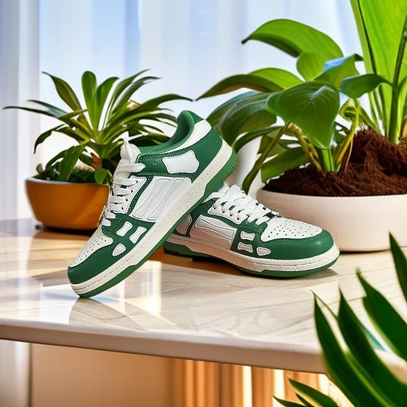 Performance Meets Comfort: Men's Ultra-Light Breathable Running Shoes - Quick-Dry Tech with Cushioned  Rebound for