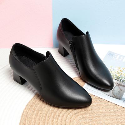Новые осенние женские лоферы из мягкой кожи с острым носком на массивном каблуке, весенние удобные однотонные рабочие туфли с глубоким вырезом