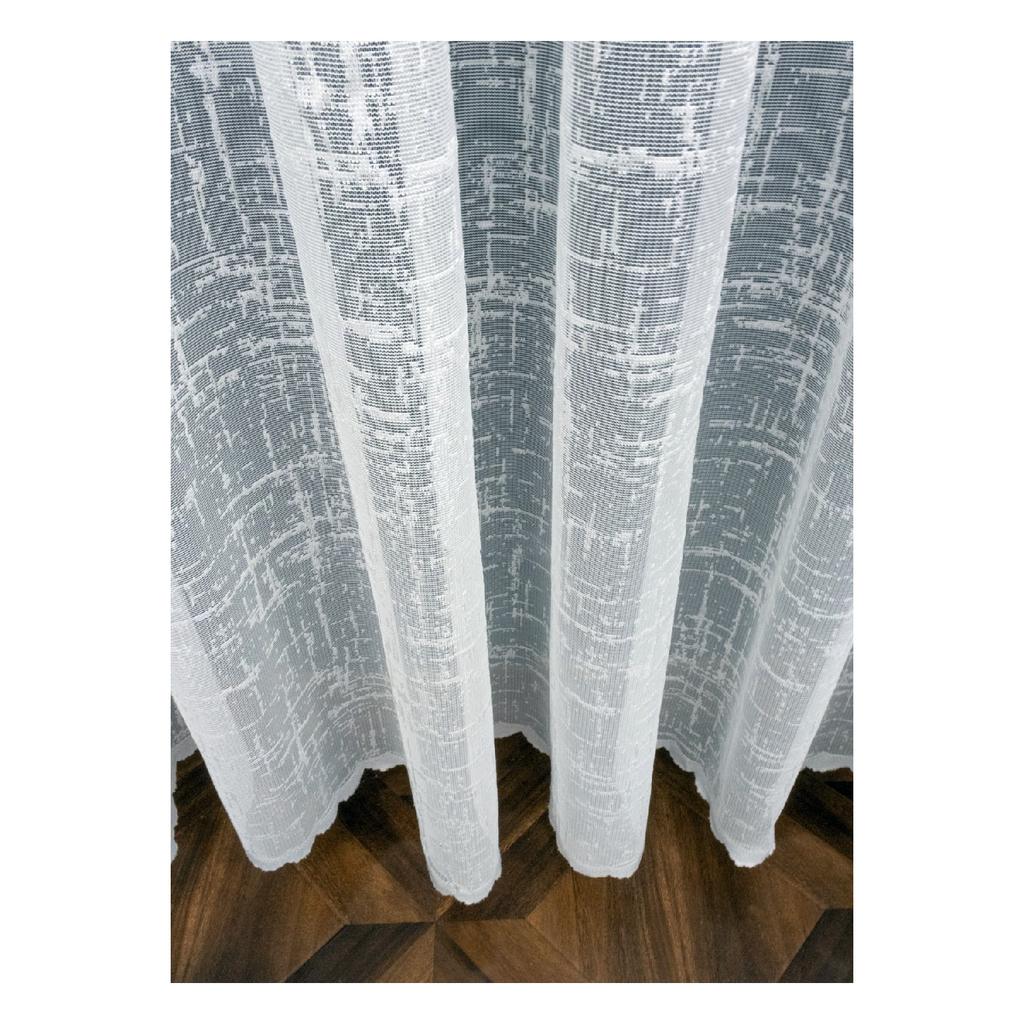 Занавес из тюля с дополнительным использованием для использования одного крыла