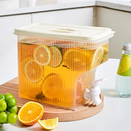 3.9L Water Dispenser with Faucet Leakproof Iced Tea Pitcher for Fridge BPA-Free Juice Container for Summer Drinks