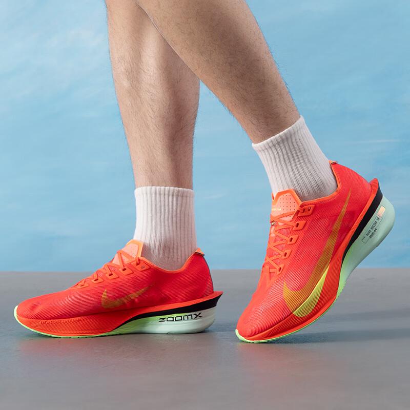 Nike Мужские беговые кроссовки HF6414-600
