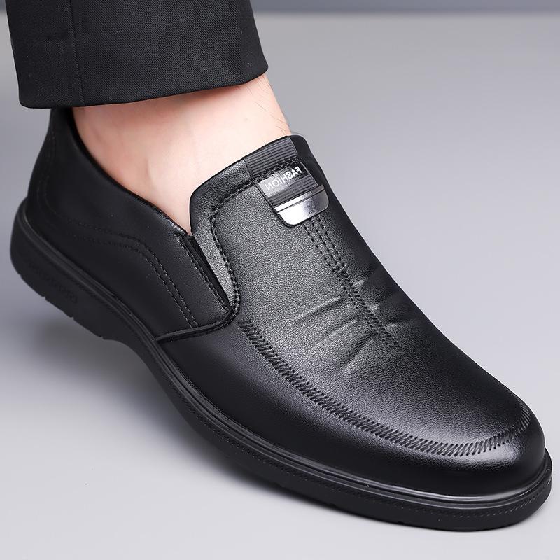 Модные мужские туфли весна-осень черного цвета, повседневные туфли из коровьей кожи для мужчин, однотонные мужские туфли