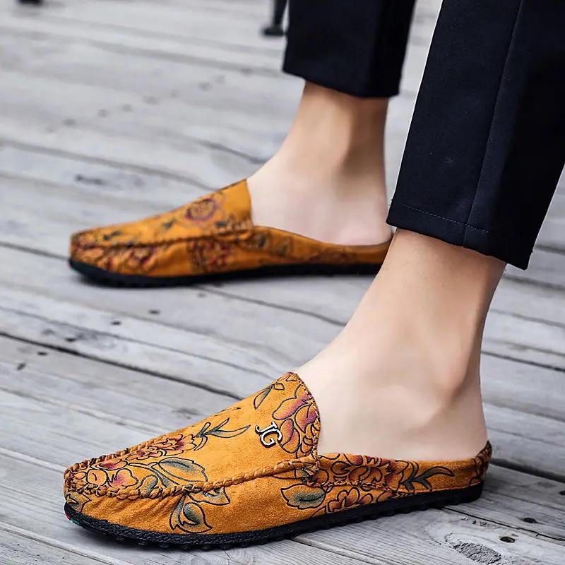 Тапочки для мужчин 2024 года, модные мюли, летние полусандалии, мужские, низкие цены, для взрослых, элегантные, высокого качества, дизайнерские, роскошные, стильные, веселые