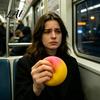 Simulated Peach Squeeze Toy Giant Toy Stress Relief Sensory Pinch Relievers Realistic Fruit Ball Fidget for Home Office Relaxation Anxiety Gadget
