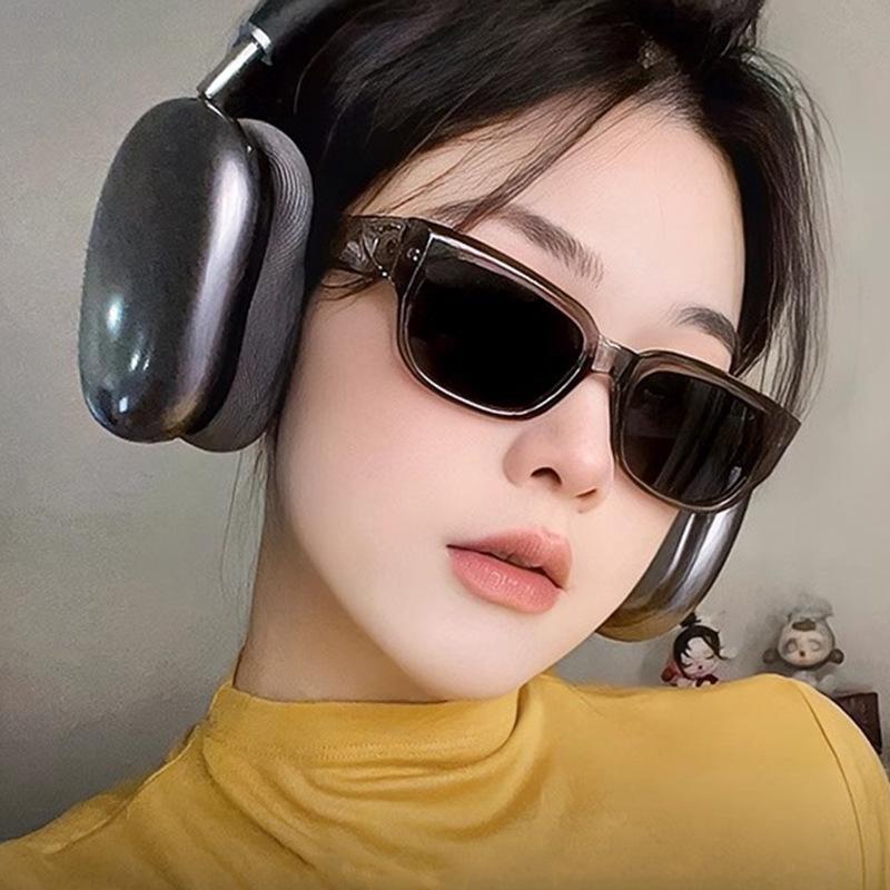 Boomerang Sunglasses Personalized Fashion Sunglasses Versatile Sunscreen Sunglasses Same Women