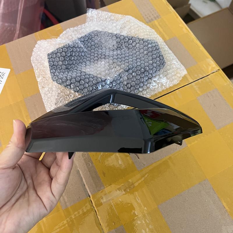 Sliver/black Replacement car Front Emblem Badge For Renault Captur Clio 4 MK4 Fluence Megane badge Accessories OEM 628909470R AA15