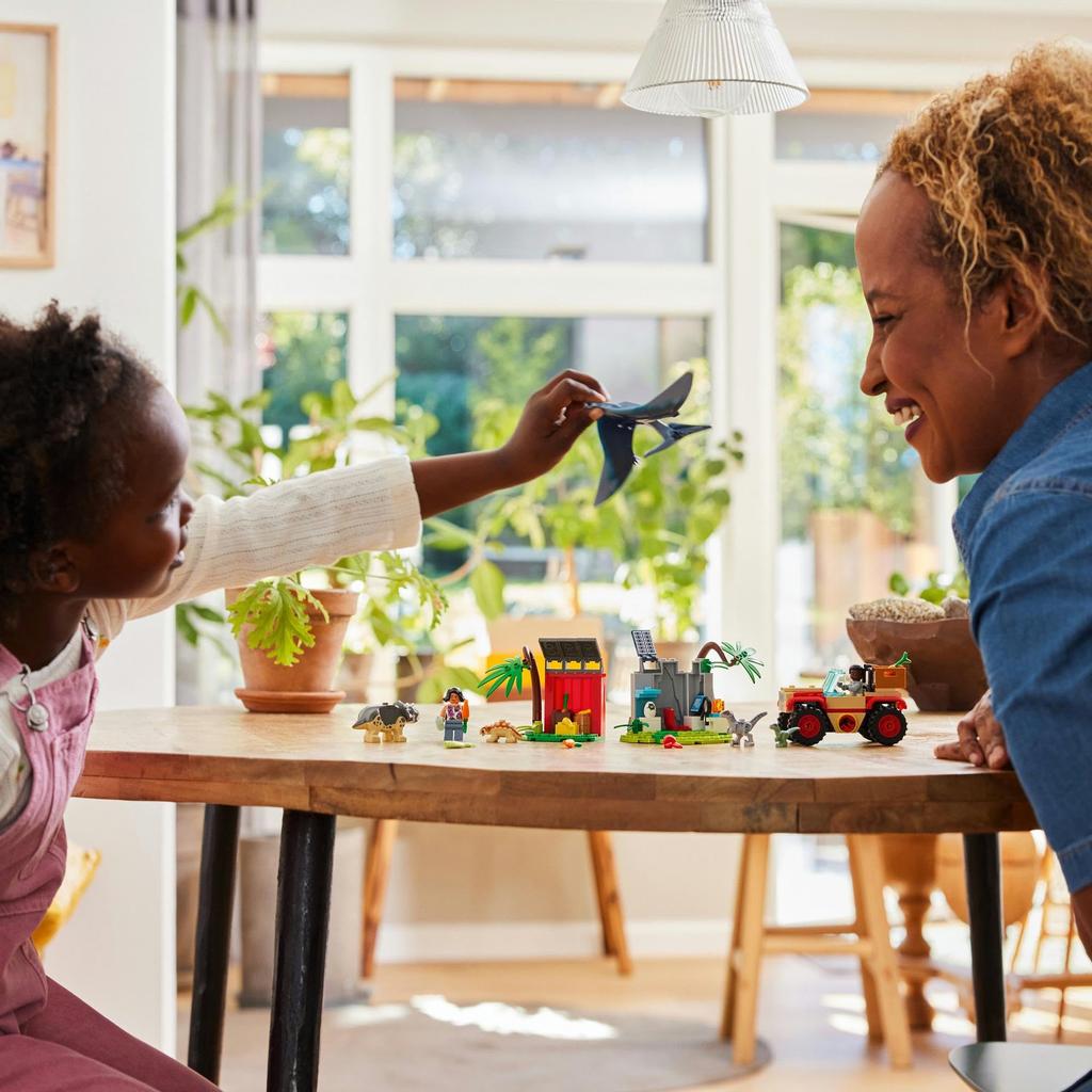 LEGO Jurassic World Baby Dinosaur Rescue Center Toy Toy Gift Birthday Block Educational Christmas Boys Girls Children 4 Years Old 5 Years Old 6