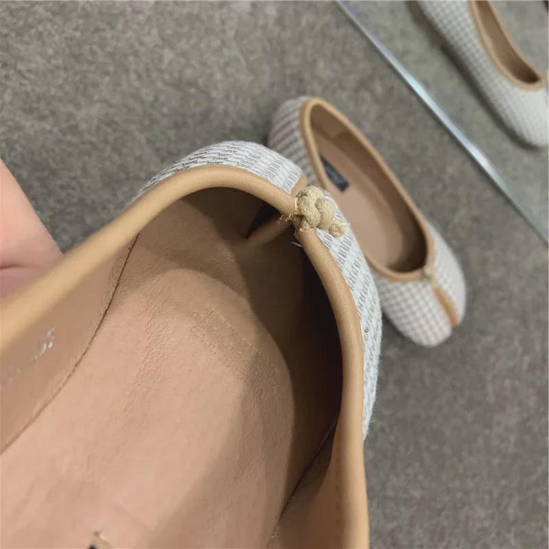 Женские туфли на плоской подошве с раздельным носком и копытом 2024 года на весну, лето и осень