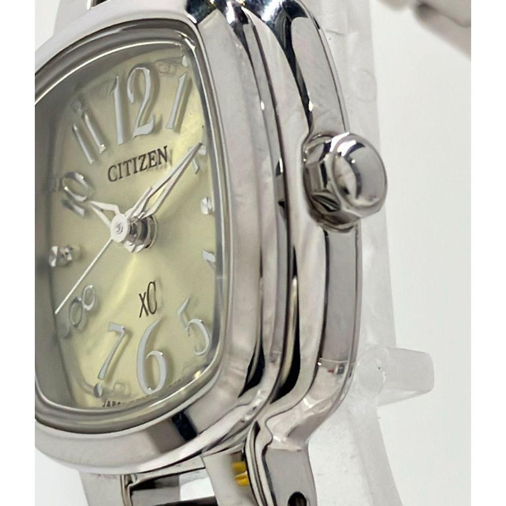 Б/у часы Citizen Cross Sea XC B035-T018637 Солнечные Женские CITIZEN