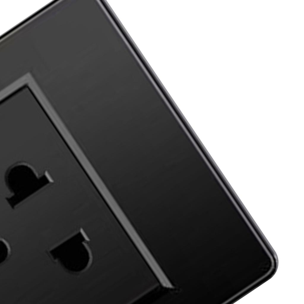 Thailand Type Electrical Wall Receptacle Outlet Space Saving USB Type C Wall Charger Outlet for