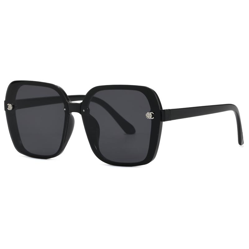 Advanced Square Sunglasses Outdoor Sunshade Sunscreen Eyewear Fashion Trendy for Men Women UV Resistant