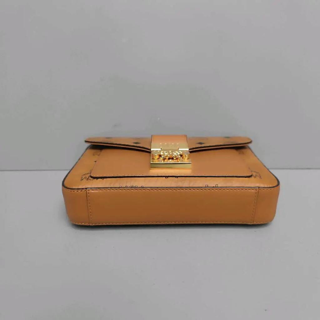 [Pre-Owned] Millie Visetos Metallic Hardware Laurel Leaf Lock Monogram Smooth Envelope Crossbody Bag Coated Canvas Napa Leather S - Very Good #1R6SC5S