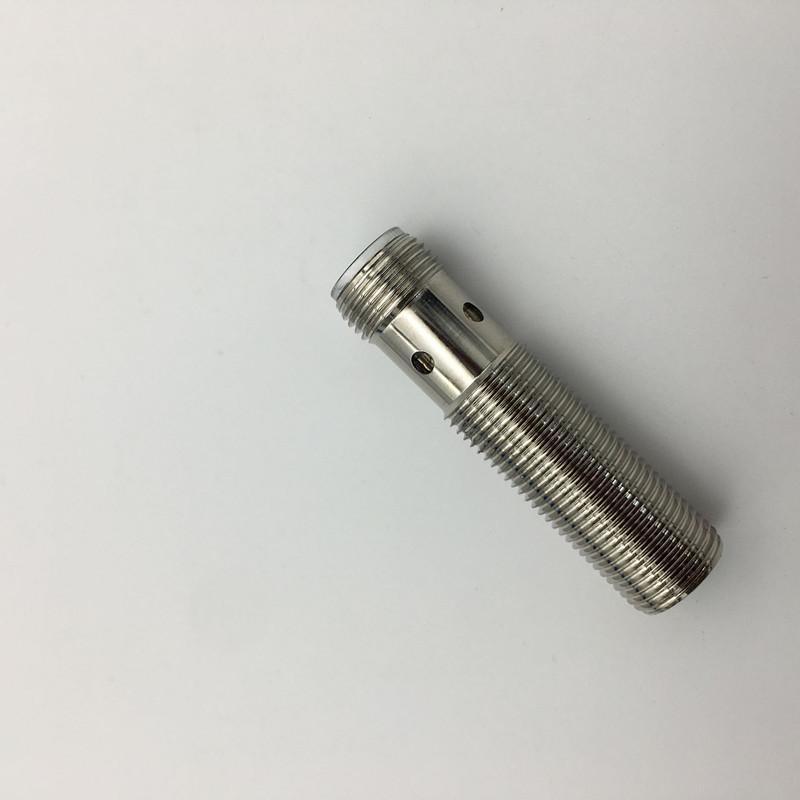 Proximity Switch NBB0.8-10GM35-E2-Y123154 3-wire NPN Normally Open 24V Sensor