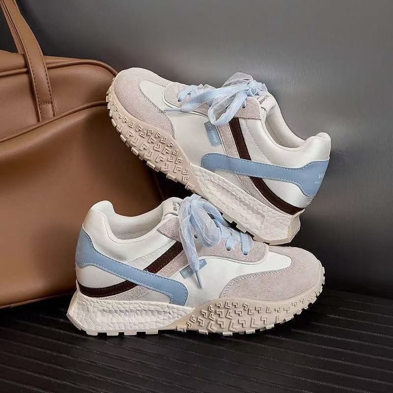 Женская обувь 2025 весна новая дышащая износостойкая нескользящая платформа повседневная мода женская студенческая спортивная обувь папины кроссовки женская