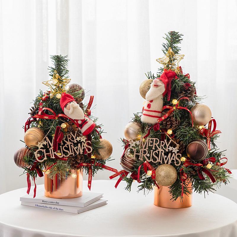 NUCHI Christmas Pinecone Tree Set - Small Blooming Desktop Decoration Ornament
