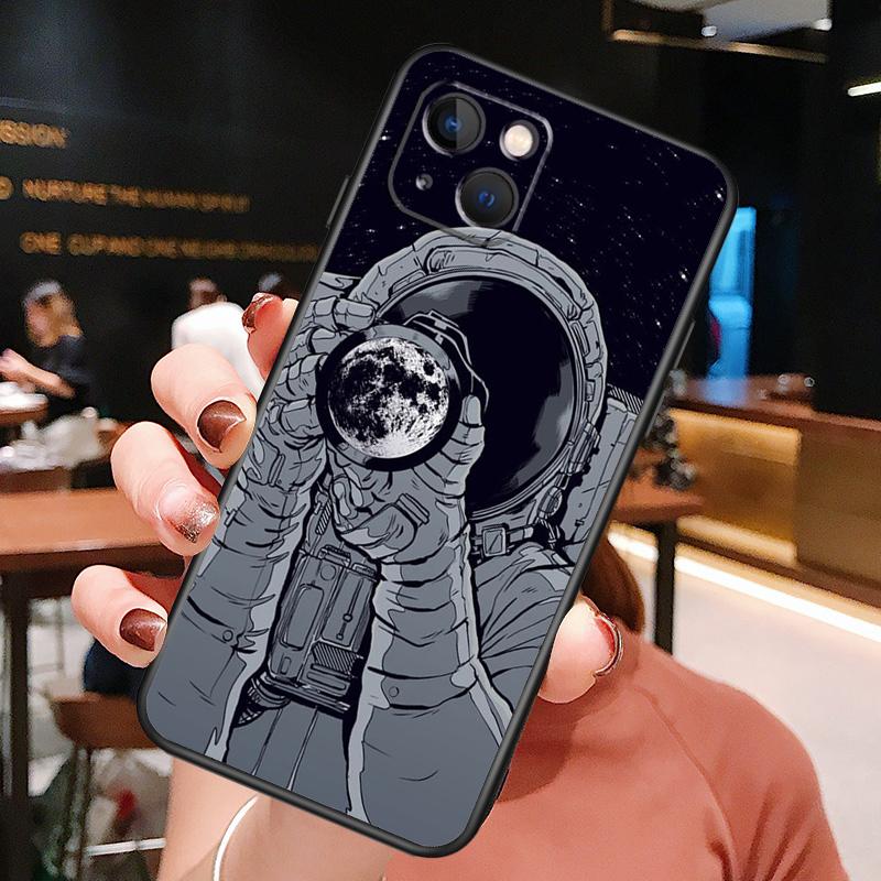 Space Moon Astronaut Phone Case For iPhone 16 Pro Max 14 13 12 11 15 Pro Max Plus 12 13 Mini XR 16e Funda Cover