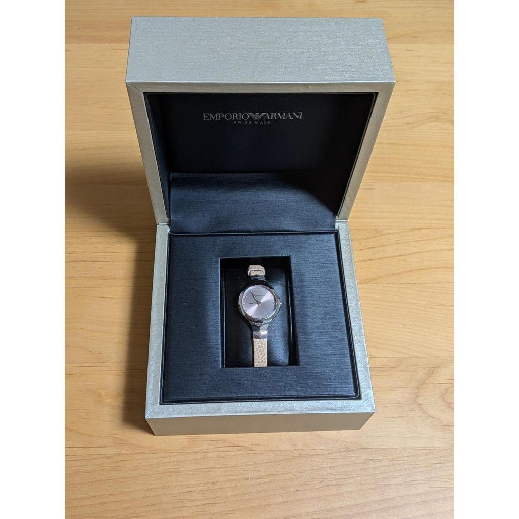 Подержанные часы EMPORIO ARMANI розовые