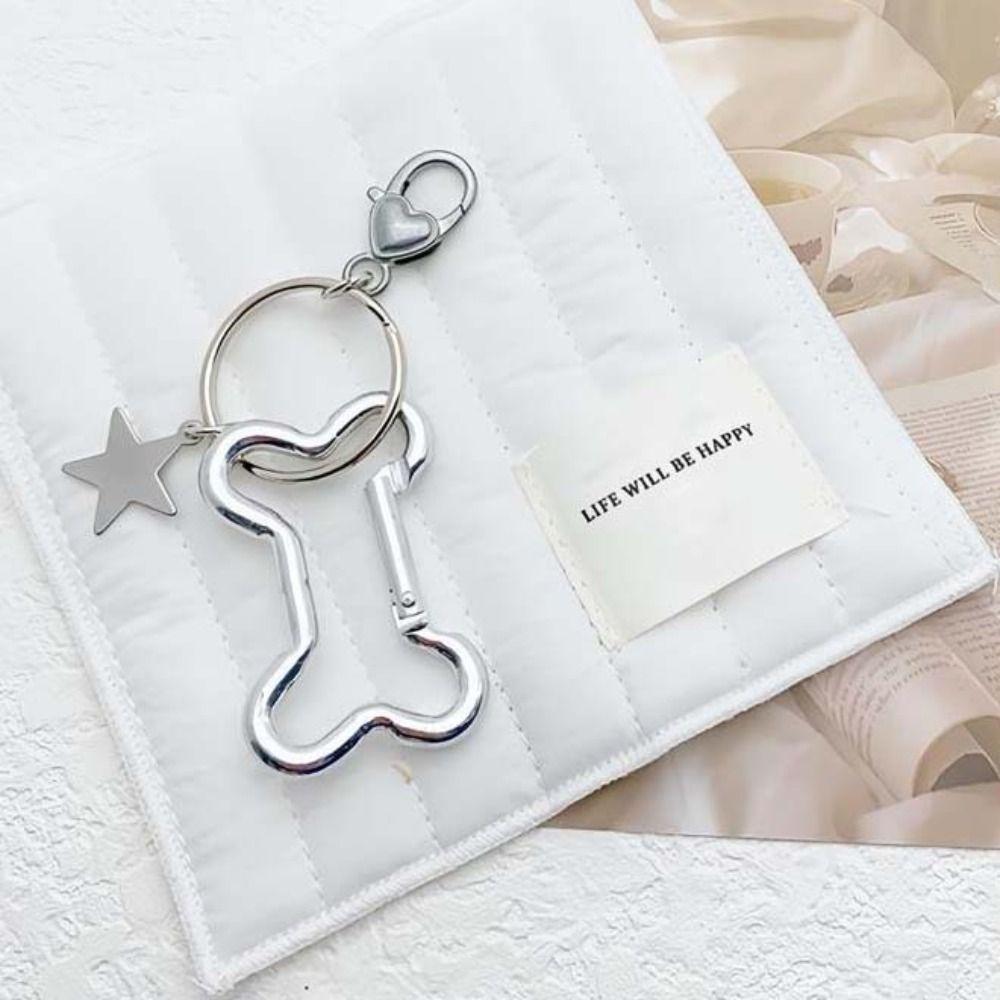 Goth Retro Star Bag Pendant Punk Cool Bone Shape Keyring Fashion Bone Keychain Backpack