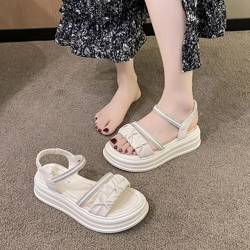 Outdoor Diamond 2025 Luxury Daily Ladies Shoes Cheap Liquidation High Quality Wholesale Vintage Summer Casual Women's Sandals