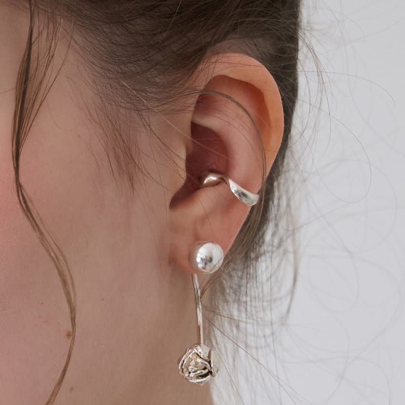 STILL INSTANT Роза с росой - Кафф для уха 03