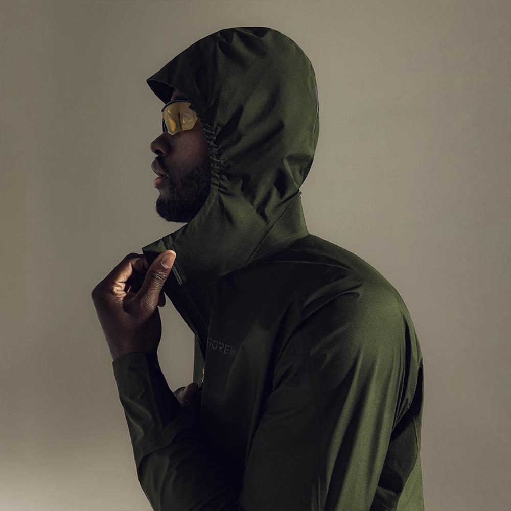 Gorewear Gore-Tex Concurve Jacket - Utility Green (Men'S)