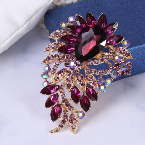 Elegant Colorful Rhinestone Irregular Brooch Shape Vibrant Color Glass Pin Shawl Scarf Suit Collar Badge