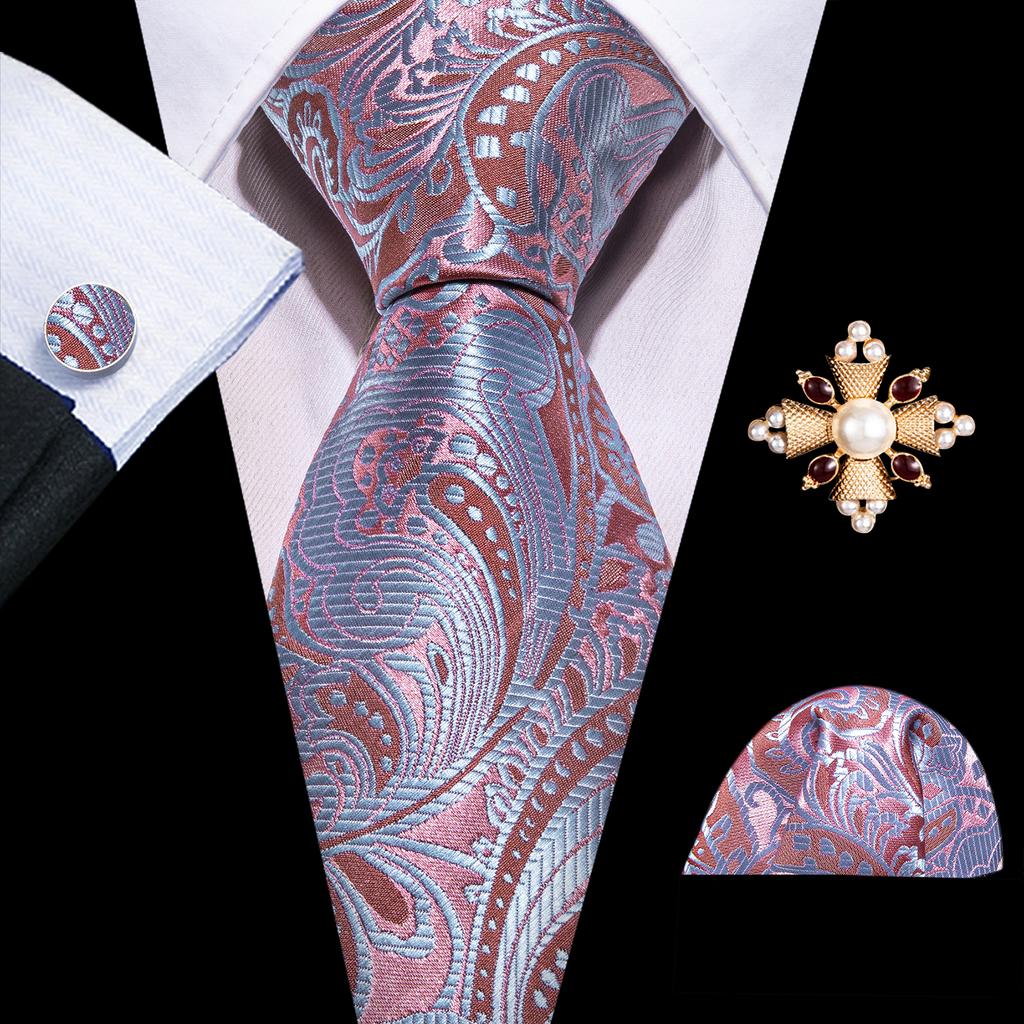 Комплект для мужчин: галстук, брошь и карманный платок