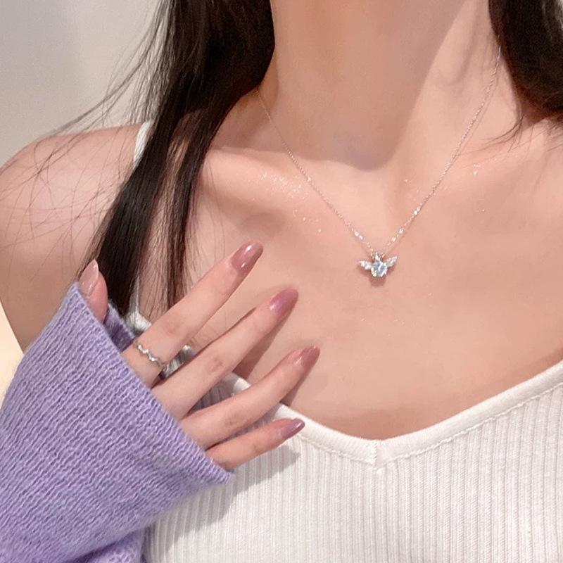 Ожерелья Angel Crown Pass Ожерелье Женщины для женщин Подвески Мода Винтаж Подвеска Ювелирные изделия Популярные аксессуары
