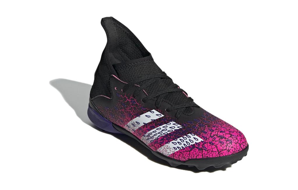 adidas Predator Freak .4 TF Искусственное покрытие 'Черный Розовый' GS FW7533
