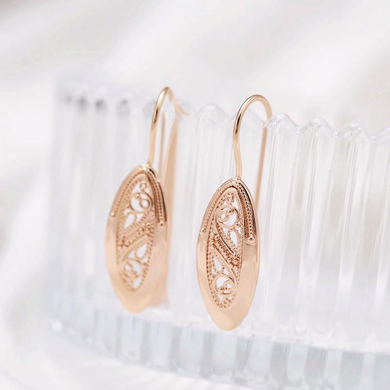 1 пара сережек золотого цвета с полым цветочным узором, роскошные аксессуары в стиле бохо-шик для женщин, идеально подходят для повседневной носки, вечеринки, в качестве подарка