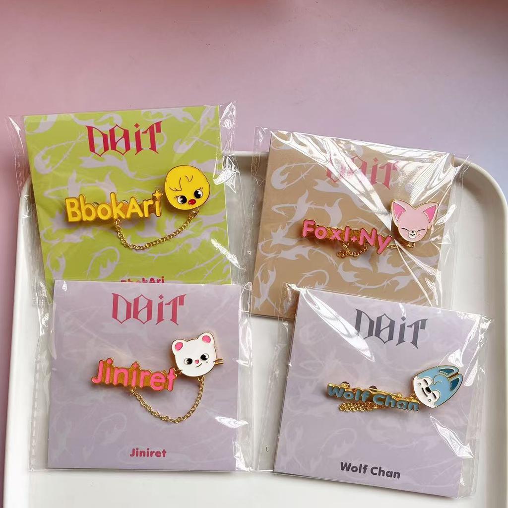 K-Pop New Stray Kids Cute Cartoon Badge Felix Bangchan Skzoo Creative Cute Series Sweet Collar Badge Peripheral Gifts
