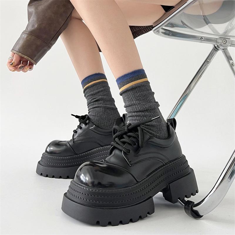 Модный тренд ретро британский стиль платформа маленькие кожаные туфли женские 2025 новая осенняя юбка Мэри Джейн одинарные туфли