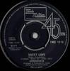 7inch Record COMMODORES - Sweet Love TMG1018 Tamla Motown 1976 UK Soul/Funk Used