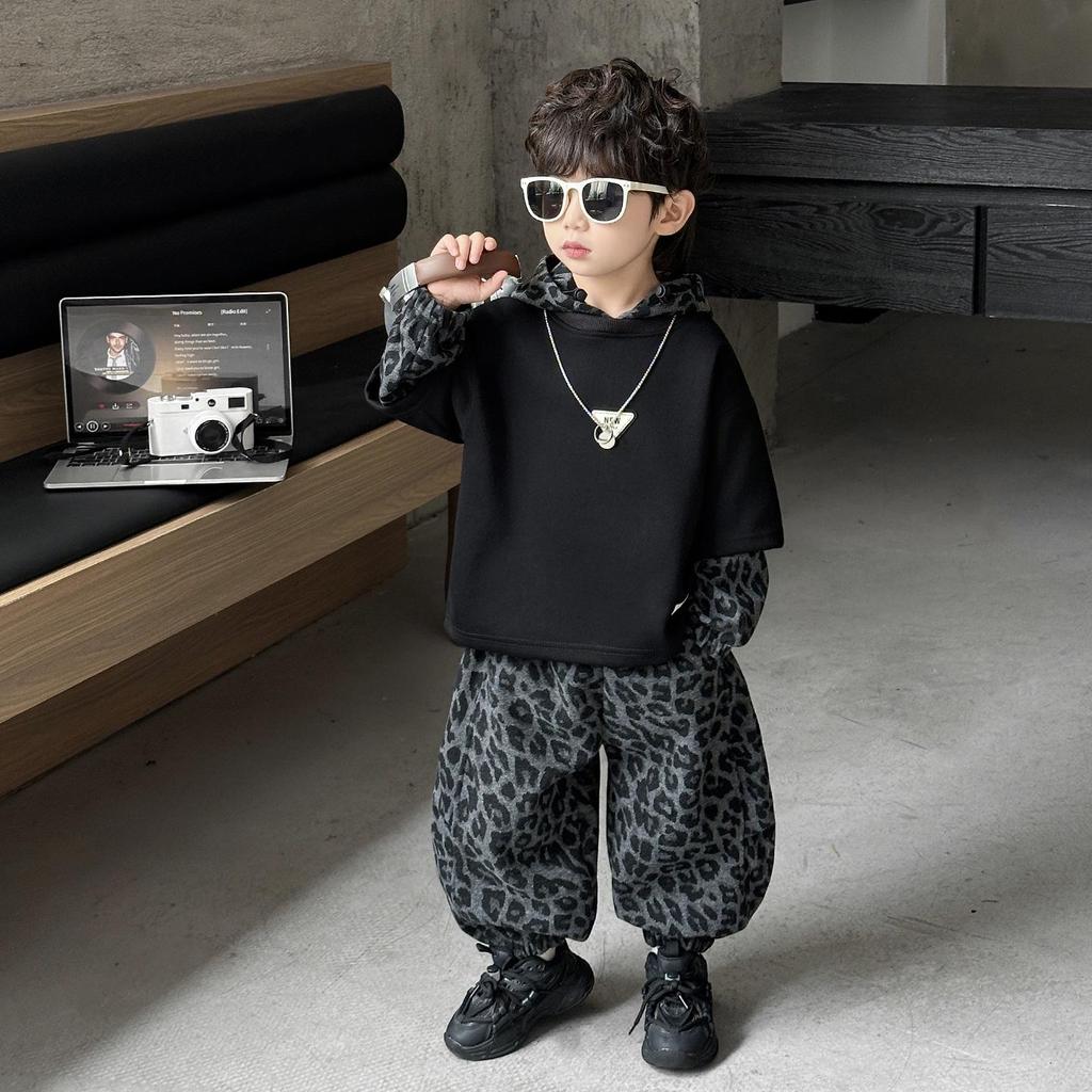 Boys' Trendy Leopard Sweatshirt Set - Autumn/Spring 2025 Fashionable Two-Piece Outfit for Toddlers