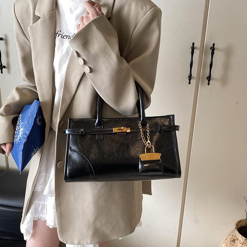 Niche Fashion Oil Wax Leather Portable Refrigerated Retro Casual Shoulder Bag High-End Tote Женская сумка