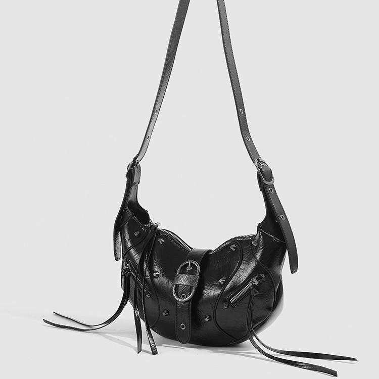 2025 Новая женская сумка большой вместимости, мотоциклетная подмышечная сумка, высококлассный модный нишевый дизайн, сумка через плечо на одном плече